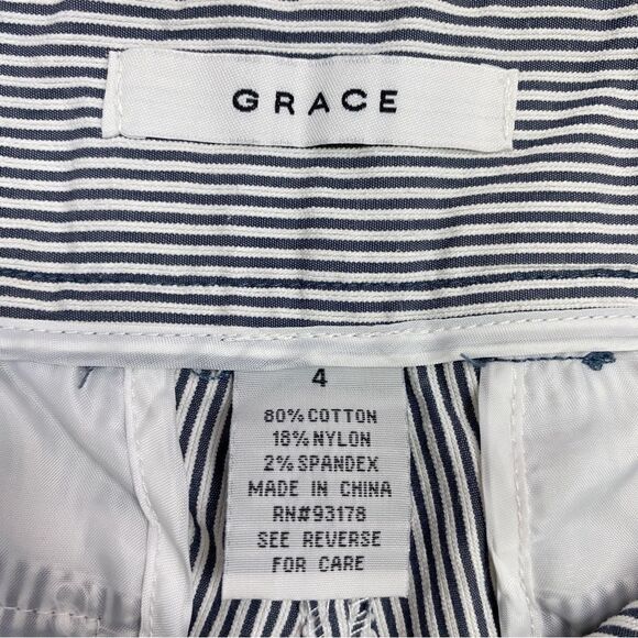 Grace Seersucker Stripe Bermuda Shirt Gray White 4 Stretch Flat Front - Picture 6 of 8